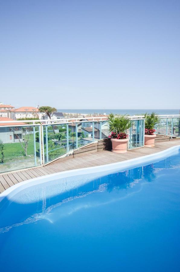 Hotel Cervia Exterior foto